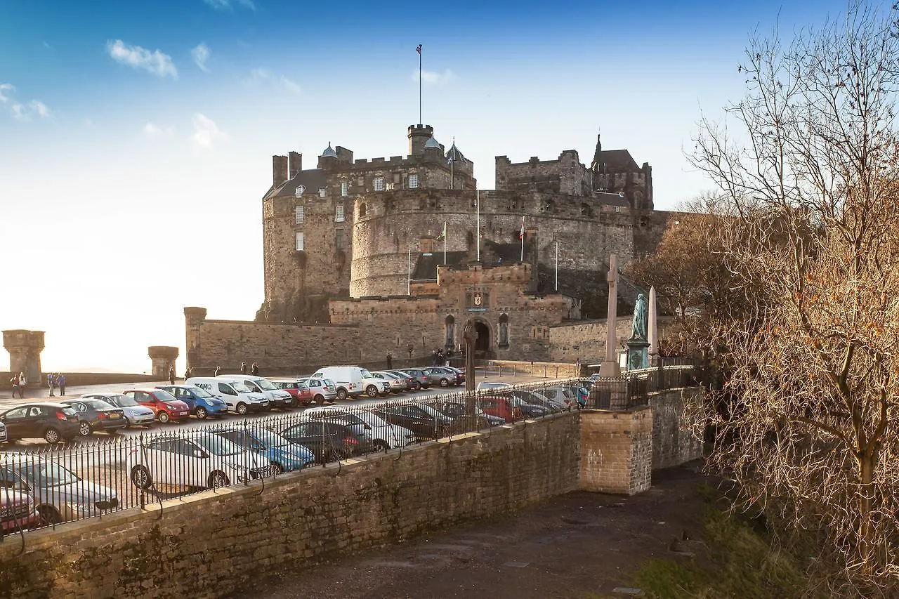 The Ramsay Castle View Residence Edimburgo 0*,